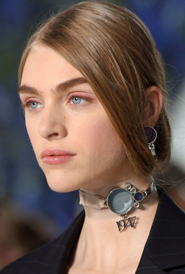 الشفاه الطبيعية أيضاً جذبت عارضات ديور