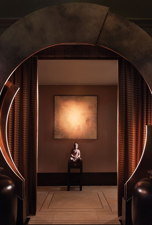 لانغام لندن.. الفندق الفخم الأول في مدينة الضباب