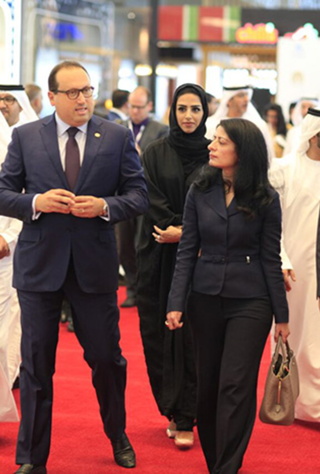 د. أمينة الرستماني الرئيس التنفيذي لمجموعة "تيكوم للاستثمارات"