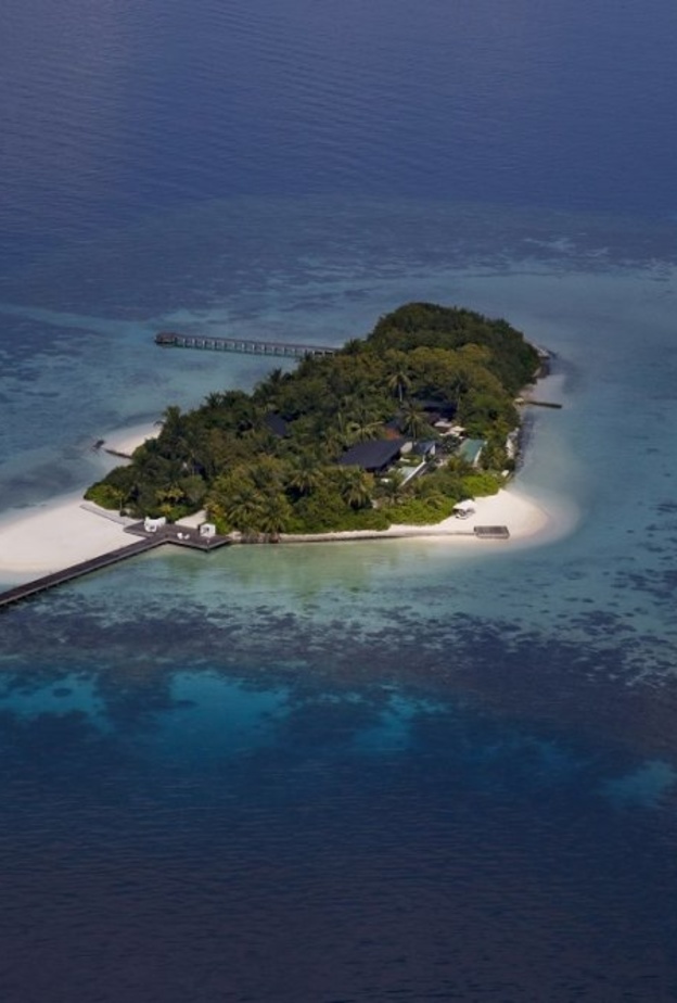 جمال طبيعي ساحر ممتد على مساحة 1.4 هكتار