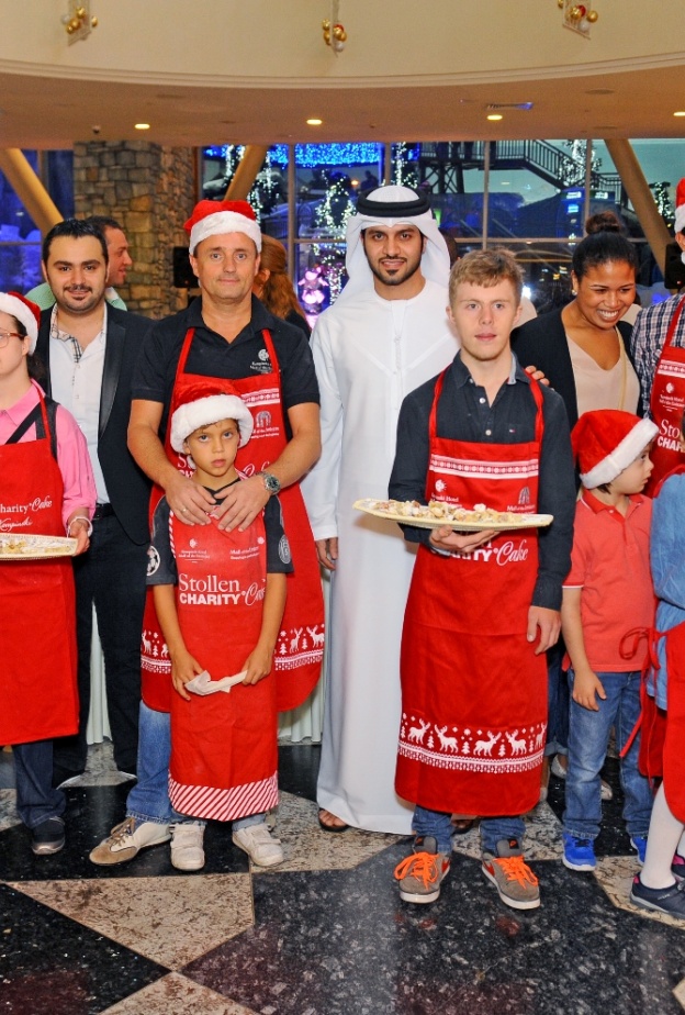 عائدات كعكة "شتولن" الخيرية ل "مركز دبي للرعاية الخاصة"