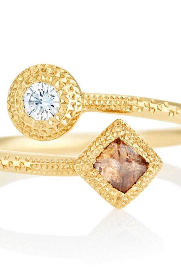 De Beers Talisman Ring