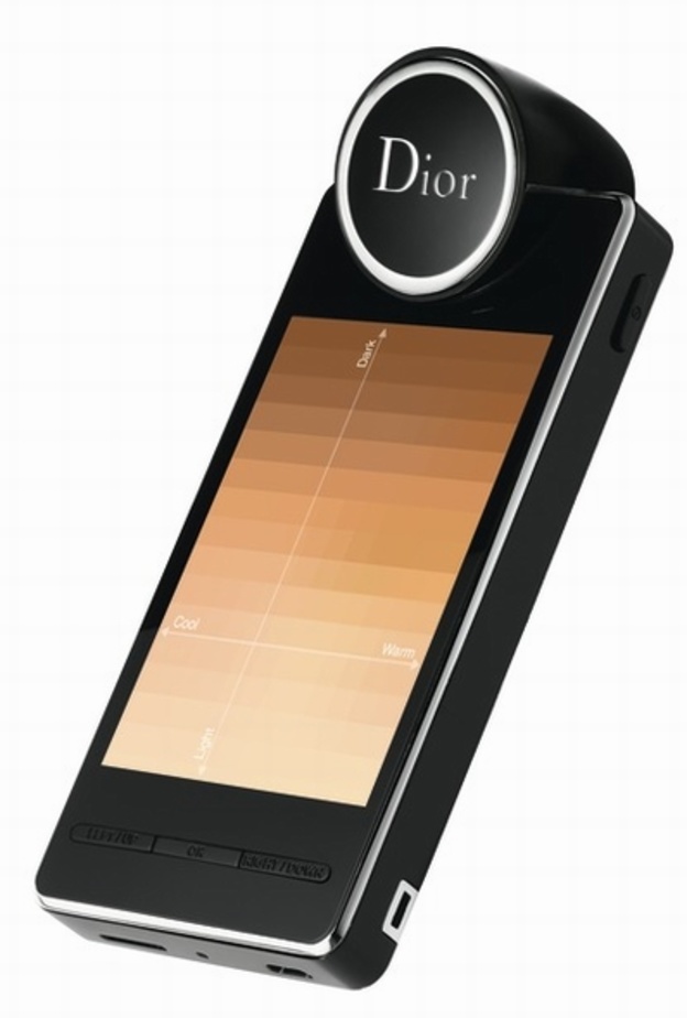 Dior SHADE ANALYZER
