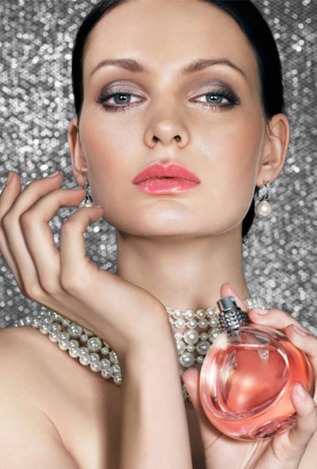 اختاري رائحة العطر التي تتوافق مع المنتجات الجمالية الخاصة بك