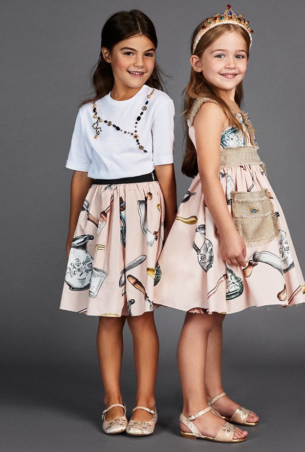 موديلات تنانير أطفال للصيف