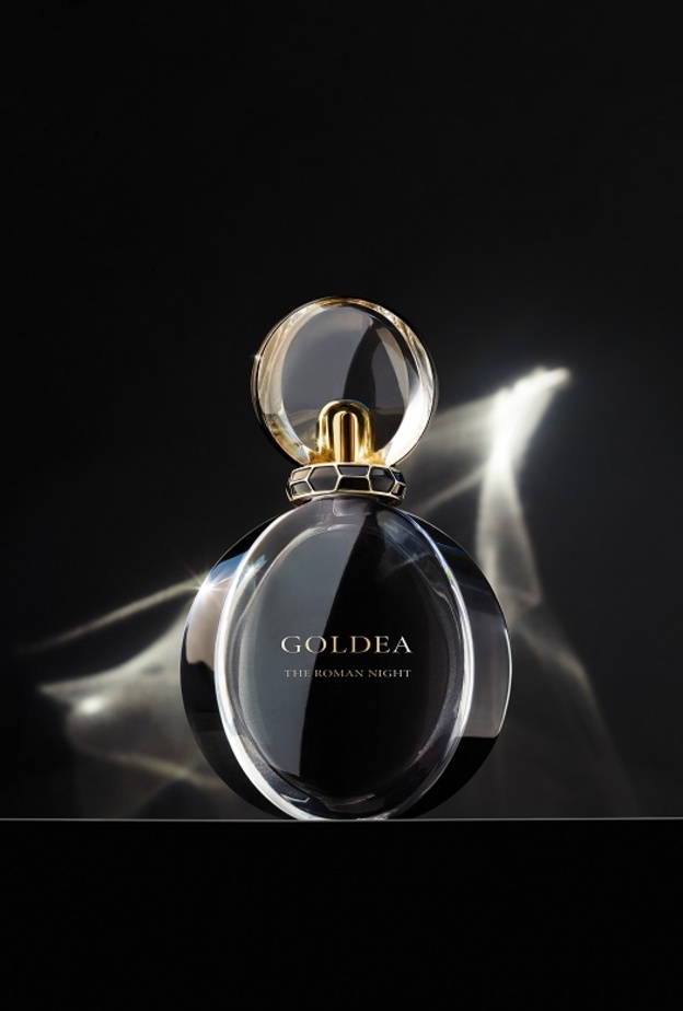 مجموعة العطور من بولغري 