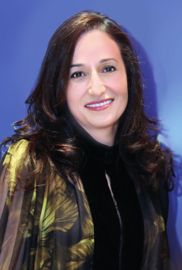 "لنهزم سرطان الثدي، معا نحن أقوى"