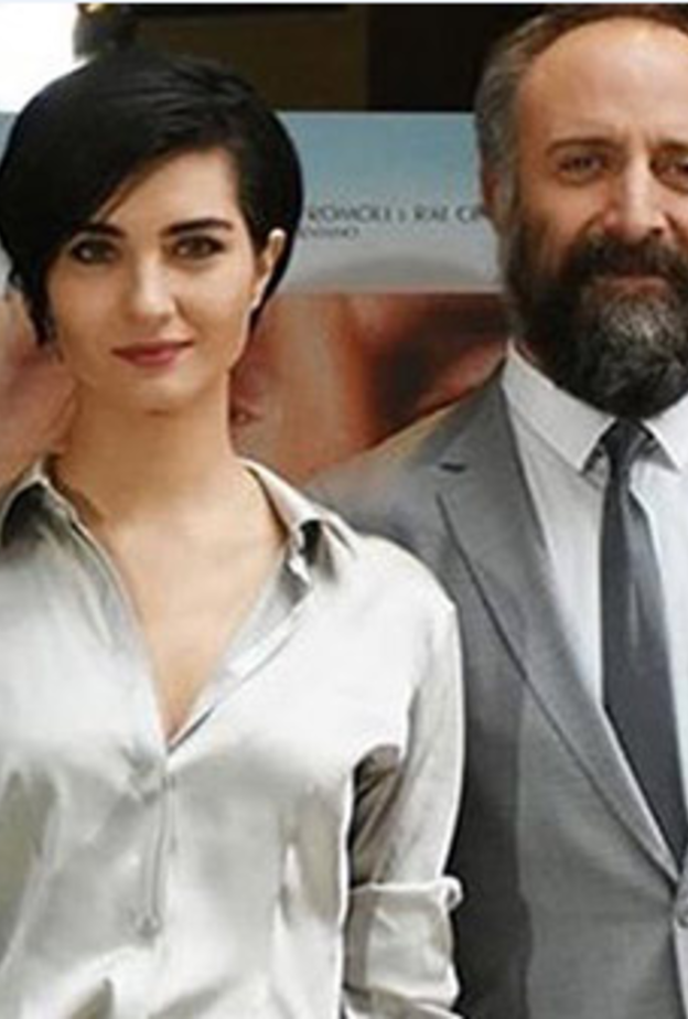 توبا بويوكستون تخرج عن صمتها بسبب مسلسل وطني انت