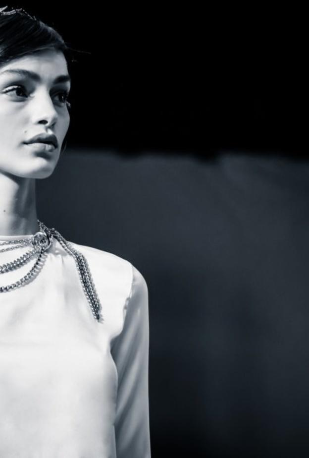 عارضة الأزياء