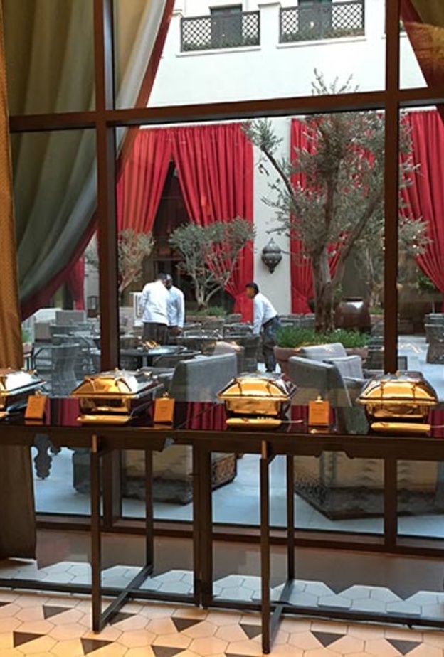 إفطار رمضاني بنكهة الأرابيسك في مطعم "بوليفارد كيتشن" داون تاون