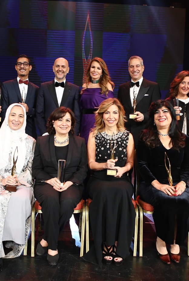 الفائزون بجوائز مبادرة "تكريم" لعام 2016 مع مؤسس المبادرة الاعلامي ريكاردو كرم