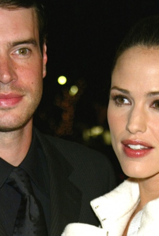 كريستين ستيوارت وروبرت ساندرز