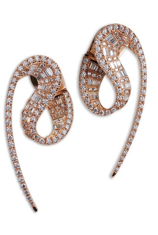 Kavant and Sharart wave Earrings