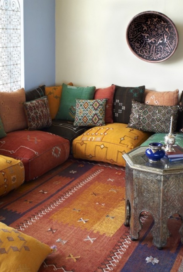 الكليم .. من بيوت الفقراء إلى منازل الأثرياء