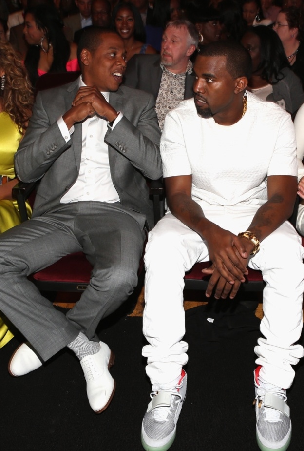 كيم كارداشيان وكاني وجاي زي وبيونسيه