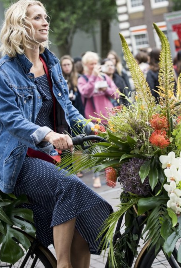 Kimpton De Witt يطلق حملةً في شوارع المدينة 