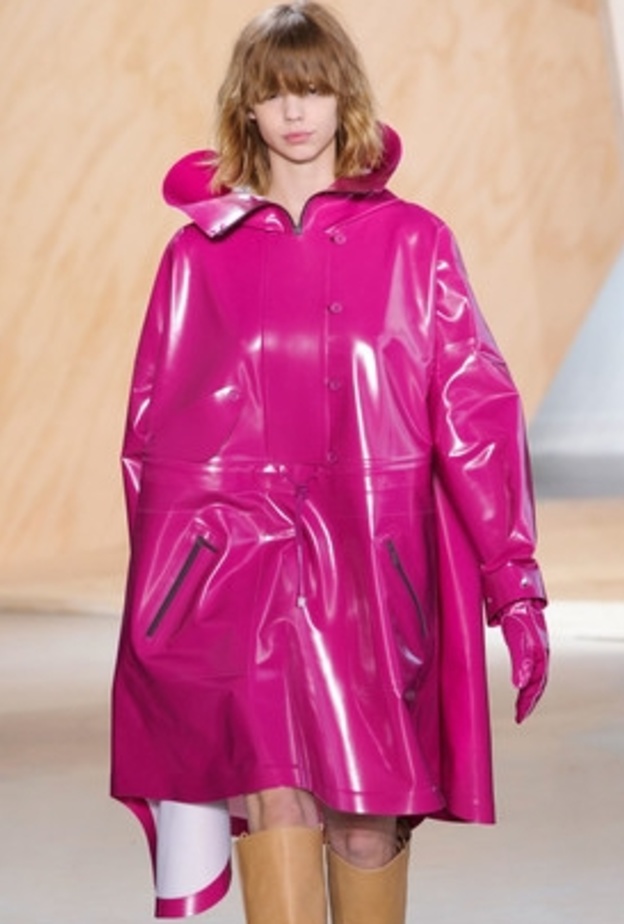 Lacoste فستان على شكل معطف من لاكوست