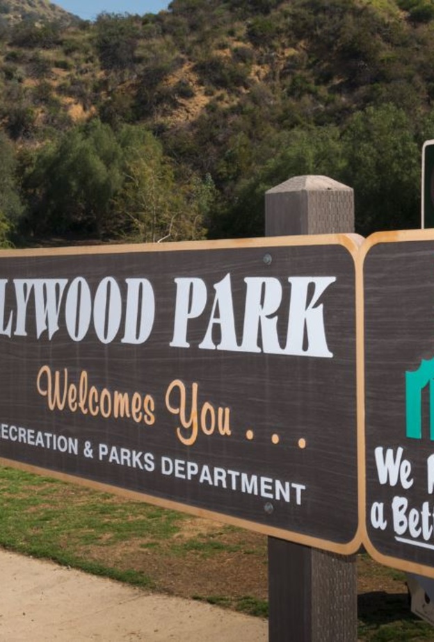 مركز التسوق الشهير The Grove