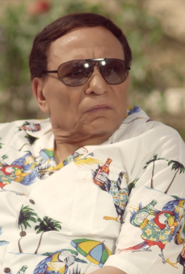 يرى صاحب السعادة اكثر الشخصيات تاثيرا في الناس