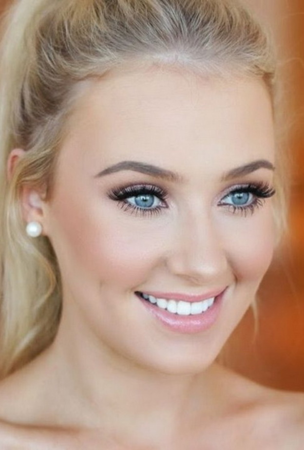 Nars Sheer Glow Foundation