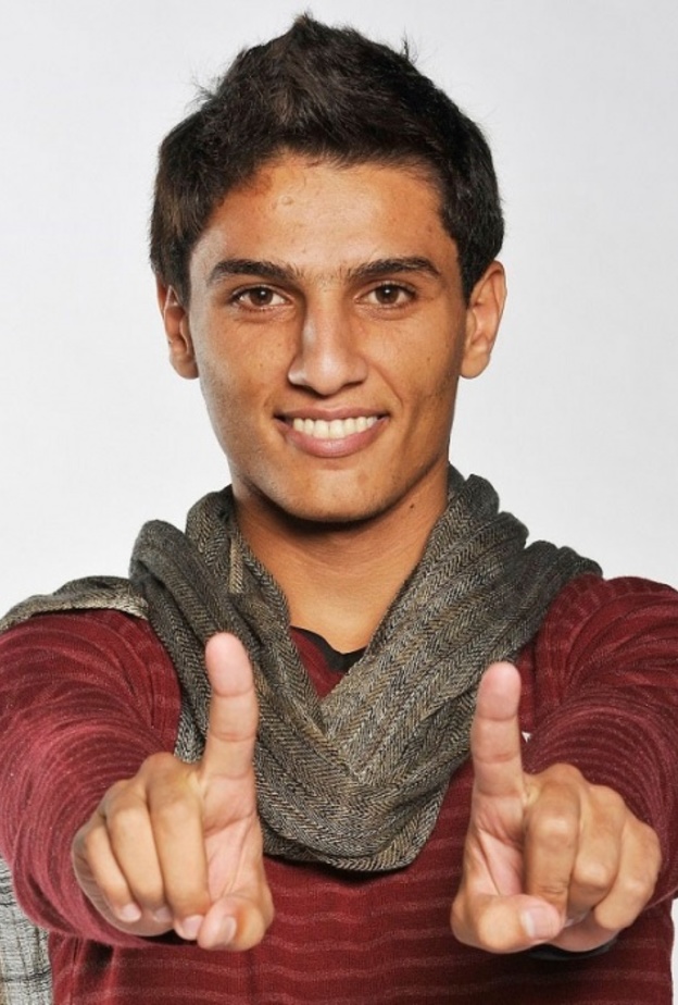 محمد عساف يطلب دعمكم للفوز بجائزة MTV EMA