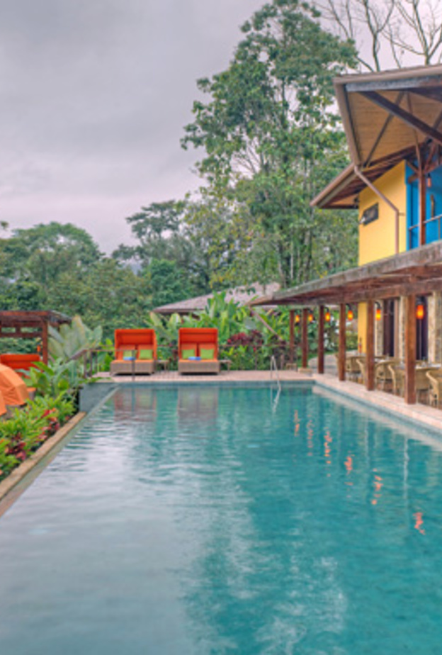 Nayara Hotel Spa & Gardens, Costa Ricaبركة السباحة