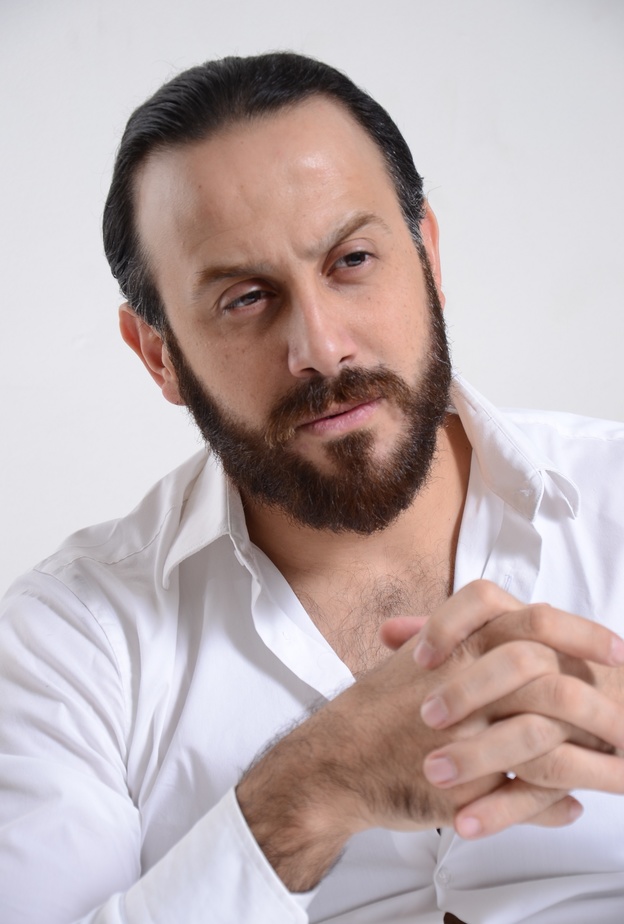 قاسم يوضح عبر هي حقيقة تصريحاته عن قصي خولي 