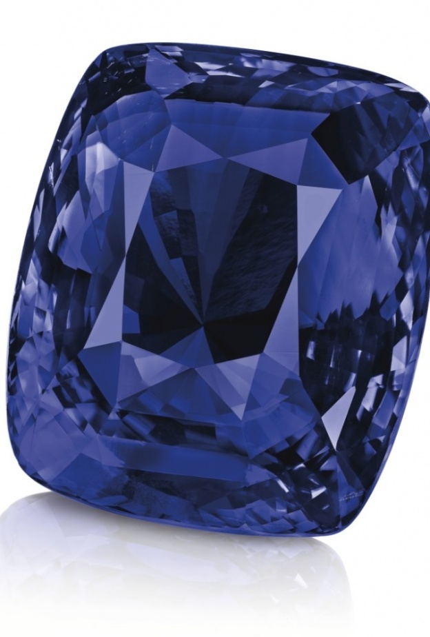 حسناء آسيا الزرقاء تحطم الأرقام القياسية