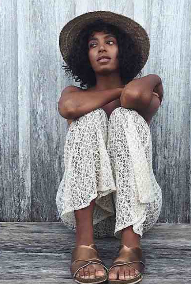 بالصور: سولانج تشارك جمهورها أجمل شهر عسل فى العالم