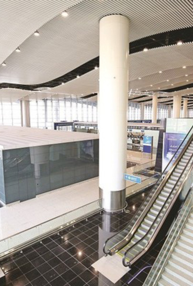 عند الساعة الخامسة و45 دقيقة صباحا الرحلة الداخلية