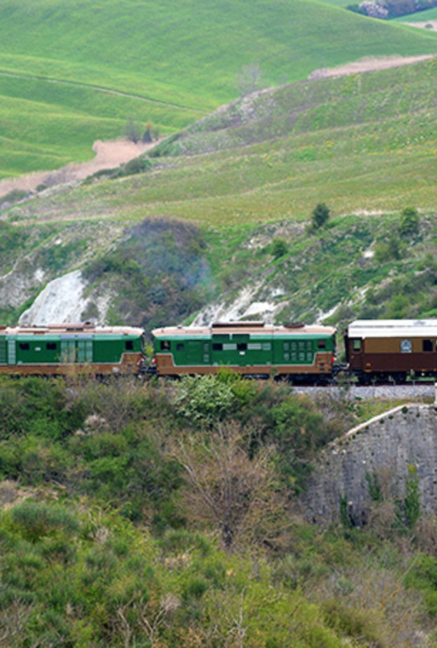إيطاليا تعيد قطارتها العتيقة لجذب السيّاح !