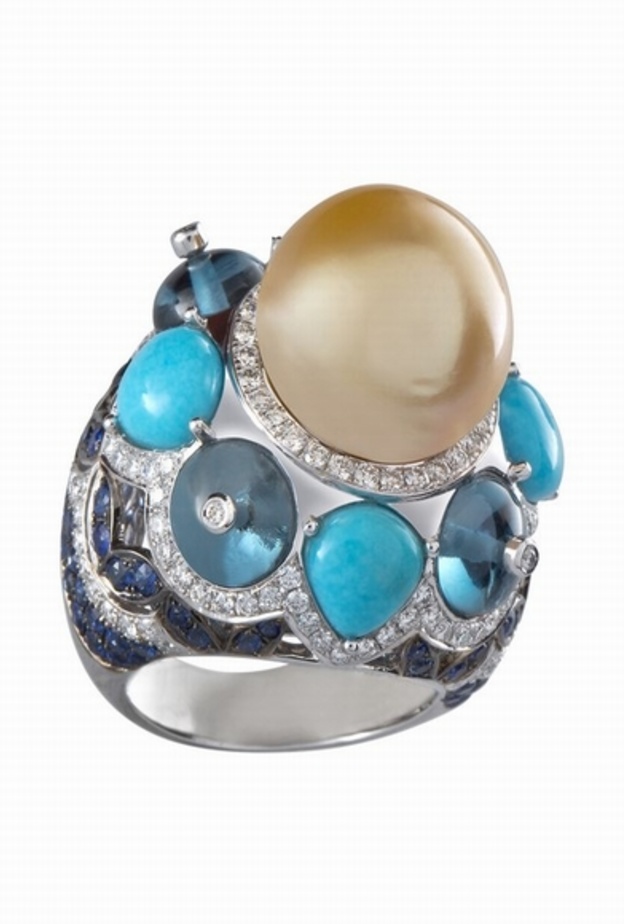 مجوهرات أمواج تطلق مجموعة خاصة ليوم الام 