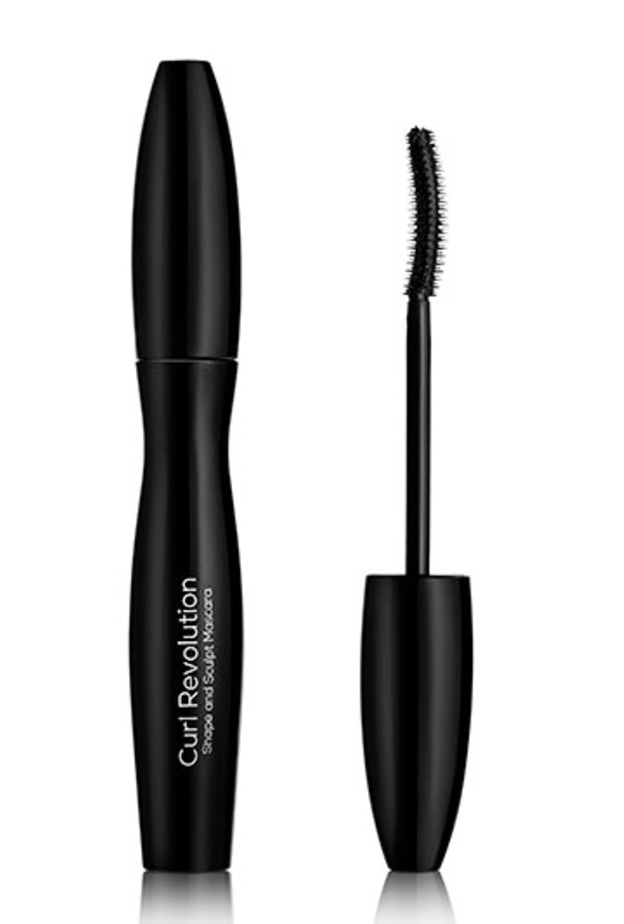 Wow من Wojooh تقدّم لكِ ماسكارا Curl Revolution