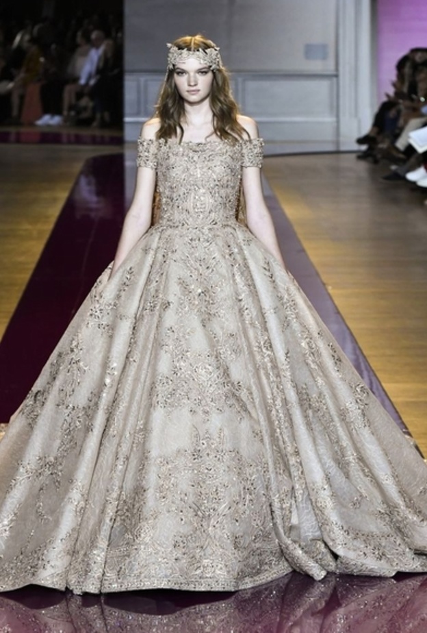 Zuhair Murad فستان زفاف من 