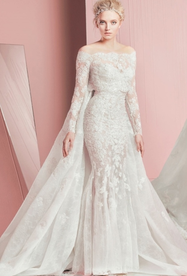 Elie Saab  فستان من