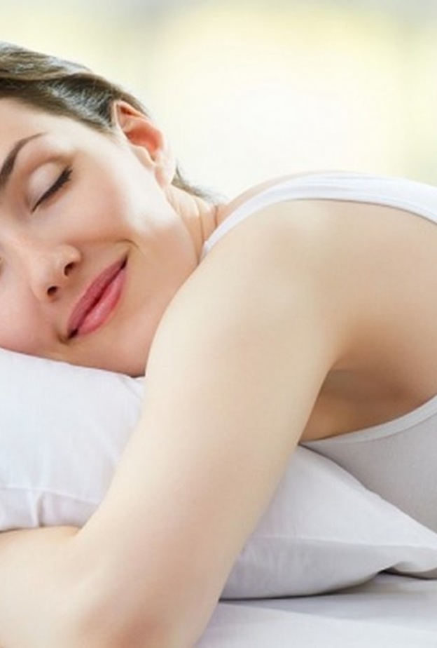 ما اهمية وضعية النوم على الصحة