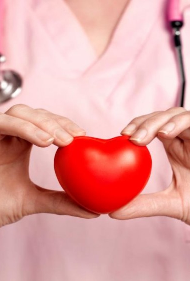 ما هي علاقة التهاب الاسنان بامراض القلب؟