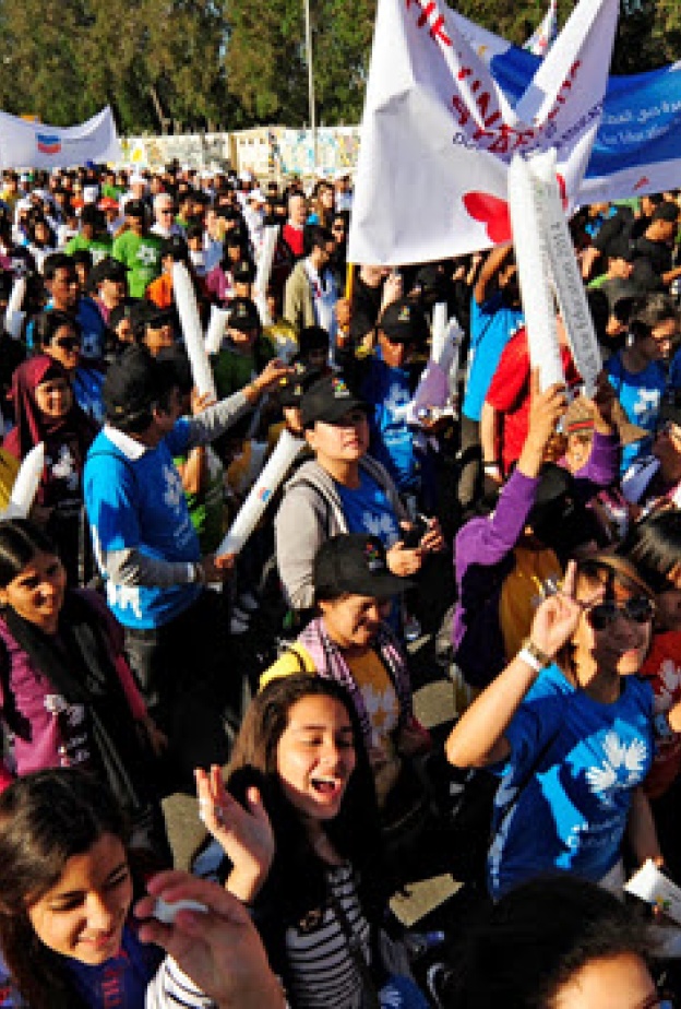 دعوة المجتمع الإماراتي للمشاركة في مسيرة من أجل التعليم 2015