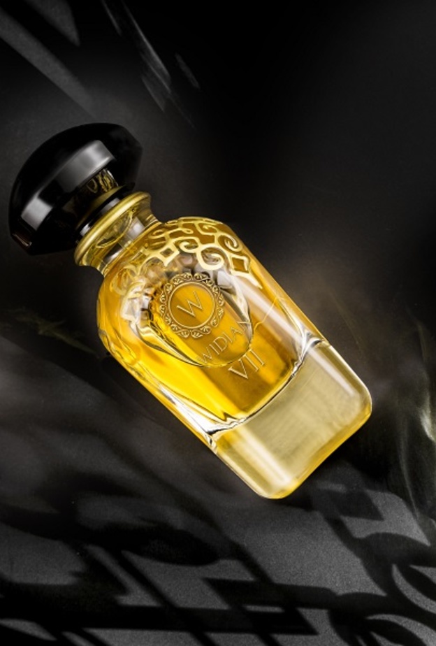 عطور "وديان" من AJ Arabia 