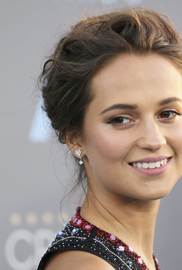 اليسيا فيكاندير