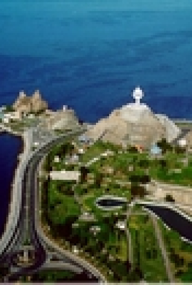 مسقط والمنامة عاصمتان للسياحة العربية