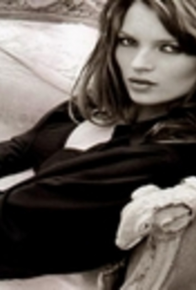 كايت موس تتخلى عن رغبتها بتعلم الغطس بسبب الخوف