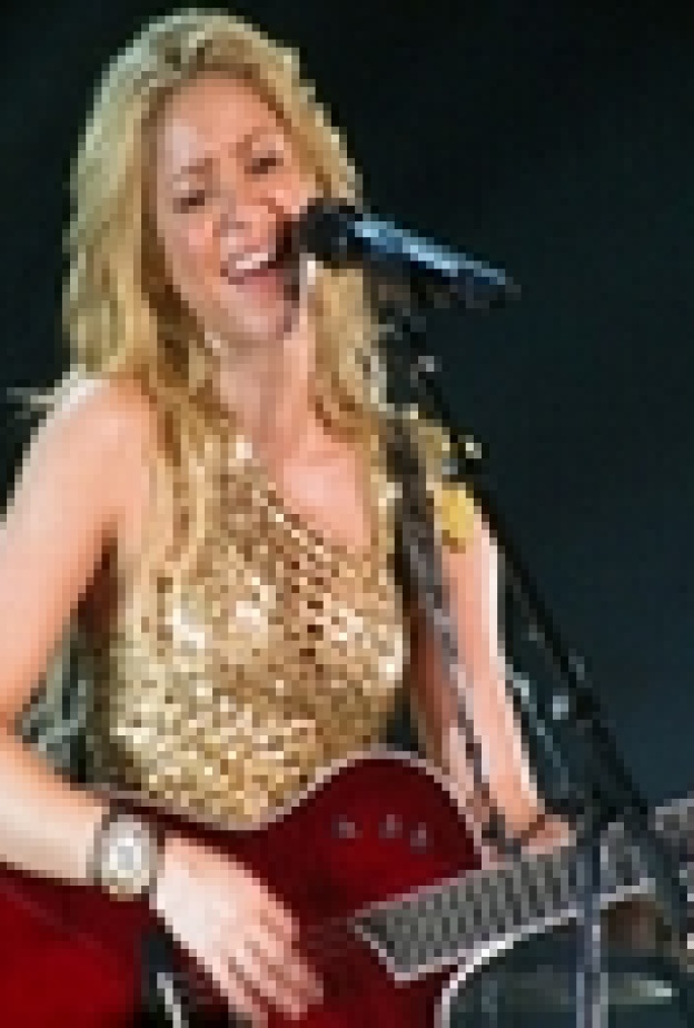 شاكيرا تحيي حفلا في القاهرة 12 ديسمبر