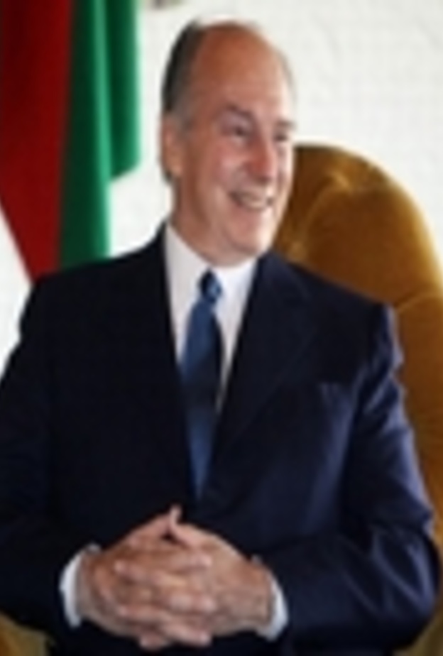 الأغا خان يدفع 84 مليون دولار لطلاق زوجته