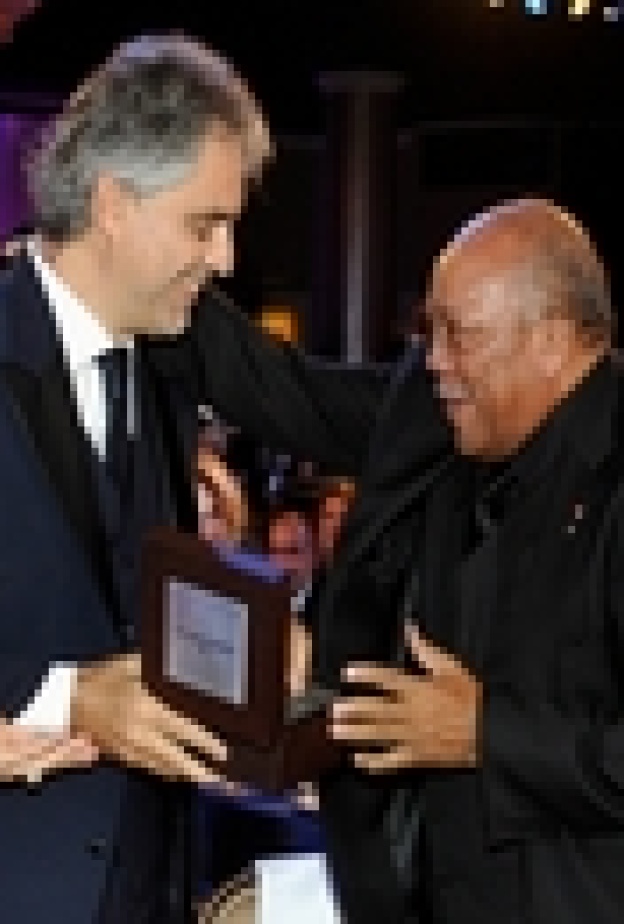 حفل خيري في إطلاق شراكة Girard-Perregaux واندريا بوتشيلي