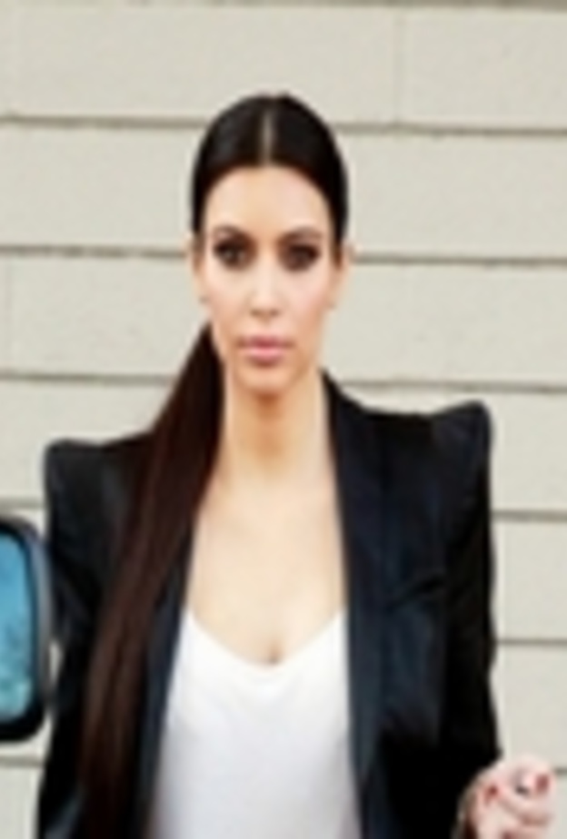 كيم كاردشيان تدعم ضحايا زلزال هايتي