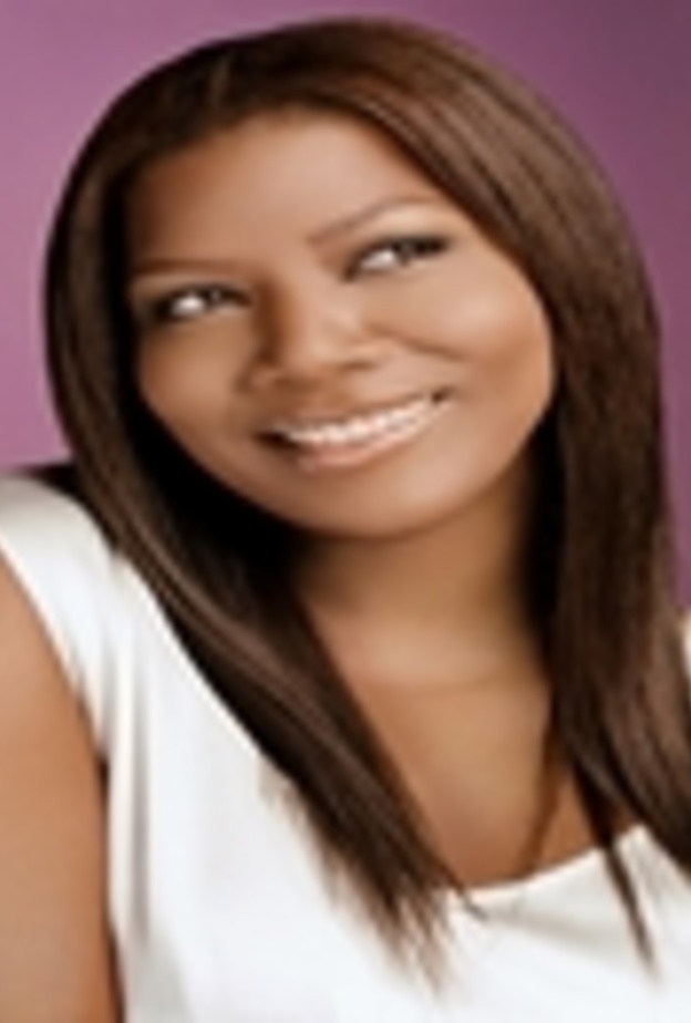 كوين لطيفة.. مقدمة برامج حوارية