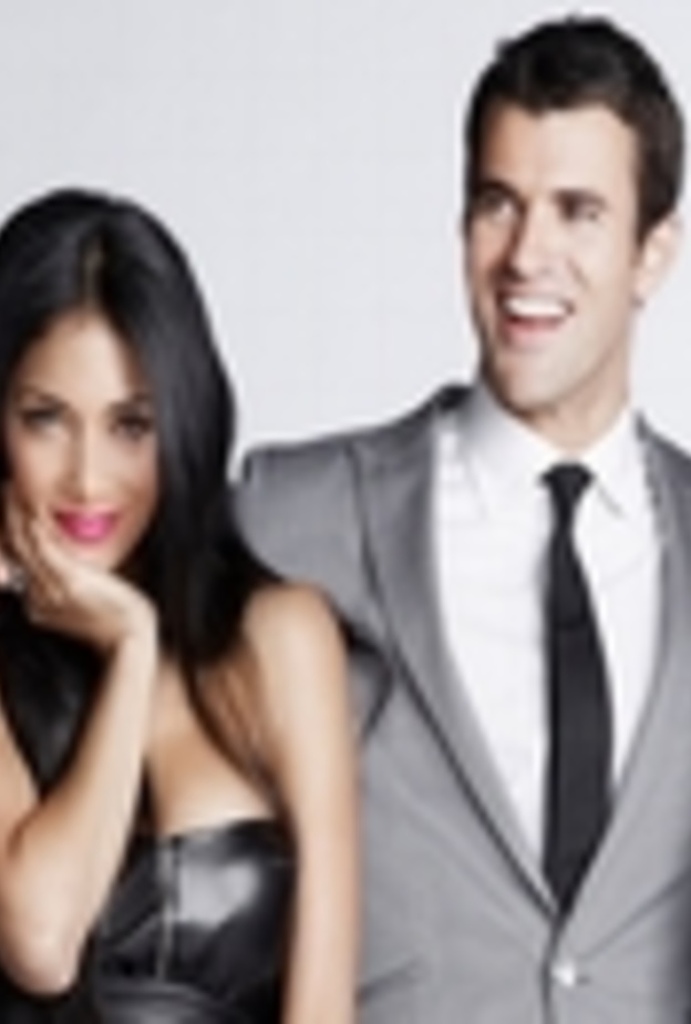 جونز و شيرزينغر خارج &quot;X Factor&quot; في موسمه الثاني