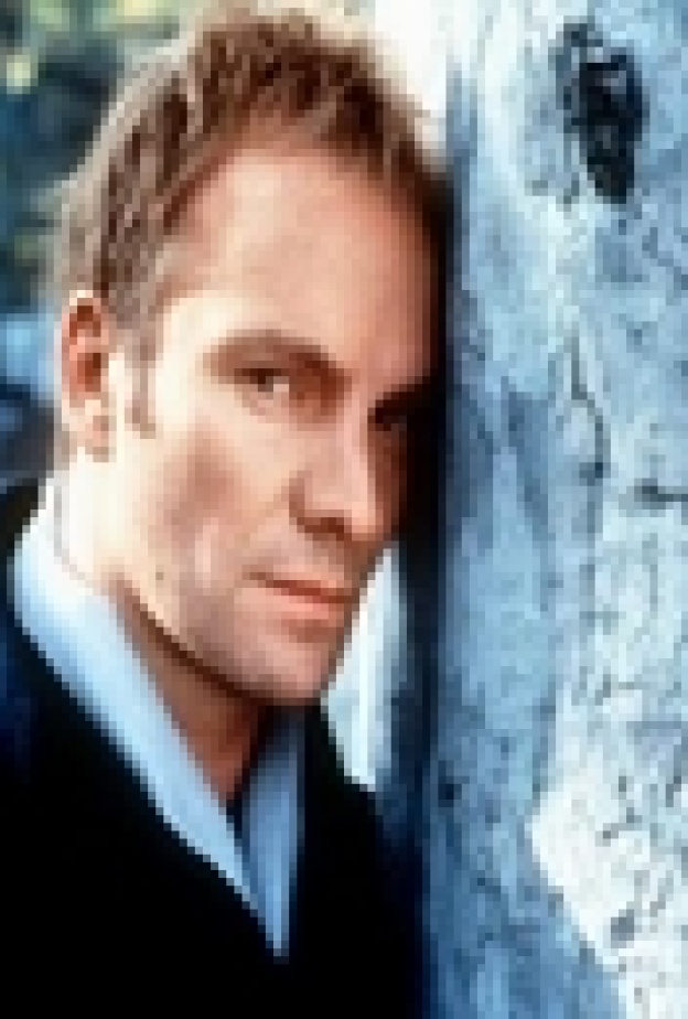 ستينغ يعلن عن جولة موسيقية في أميركا