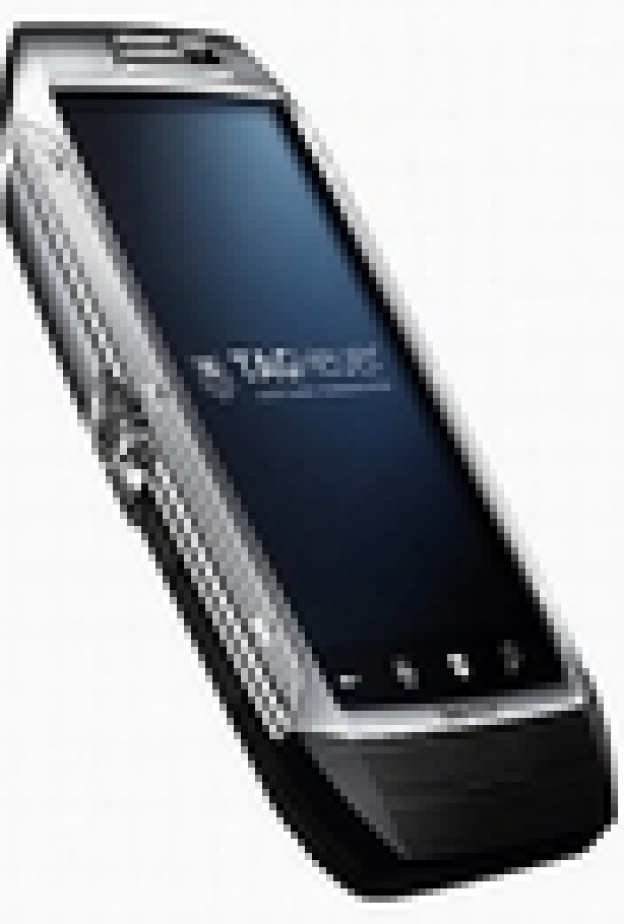 هاتف   Tag Heuerيمزج التقنية العالية والرفاهية 